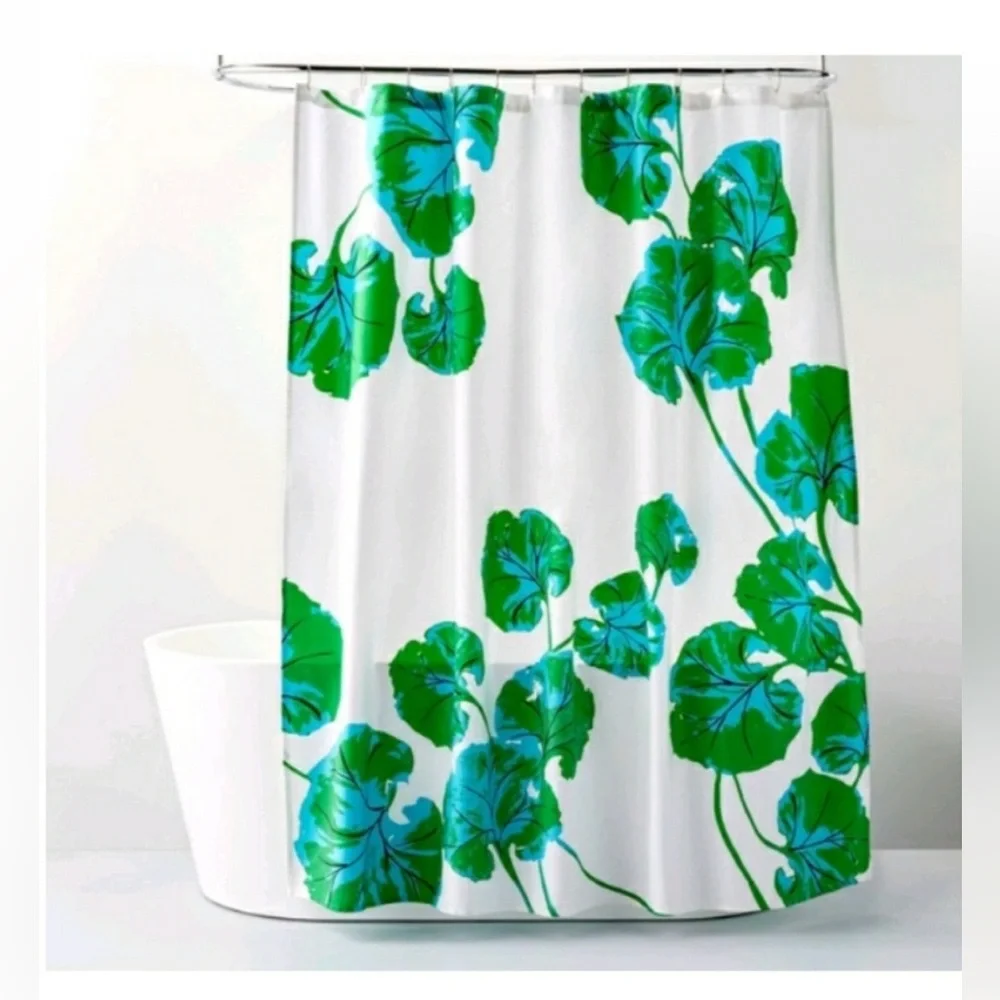 Diane Von Furstenberg x Target geranium print shower curtain DVF new with tags